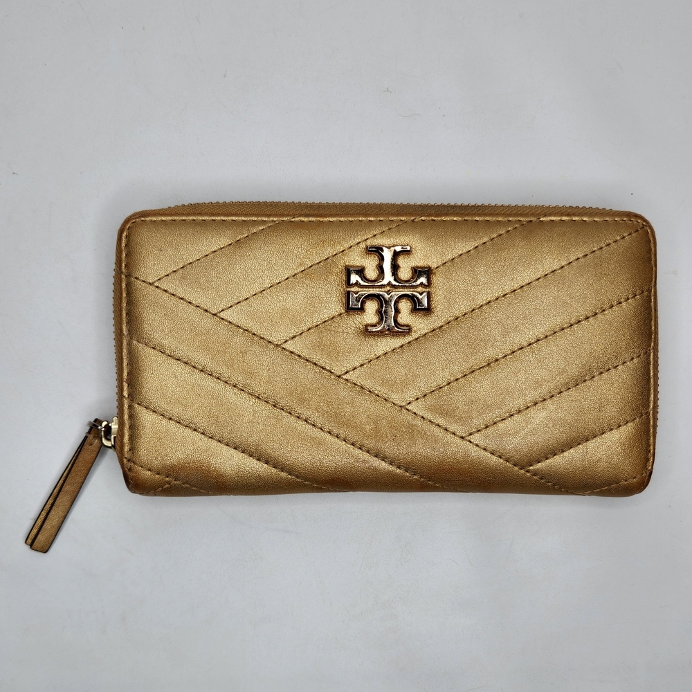 Tory Burch Kira Chevron Zip Continental Wallet 90348 251 Desert Dune STAINED